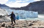 Curso e passeio no glaciar Viedma, no Parque Nacional Los Glaciares, região de El Chaltén, no sul da Argentina